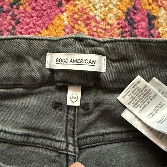 Good American Dark Gray Skinny Jeans - Picture 2 of 9